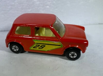 Matchbox Superfast Series #29 Racing Mini 1970, ¡suspensión de cono de goma 1/64! Foto 1 de 4