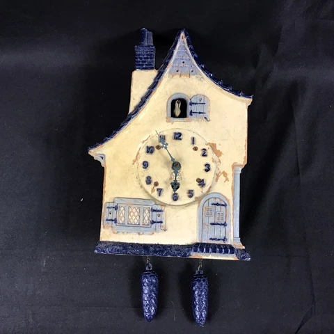 VINTAGE LUX CLOCK MFG. CO.  CUCKOO CLOCK WATERBURY Cover