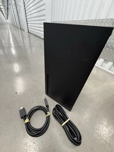 Consola Microsoft Xbox Series X 1 TB sistema de juegos solo negro 1882 - Imagen 1 de 15