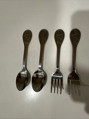 Juego de utensilios de cubiertos Tommy Tippee vintage de 4 piezas para niños pequeños Foto 1 de 4