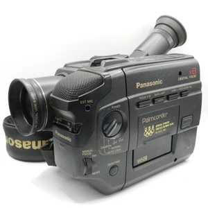 Videocámara Panasonic Palmcorder PV-22 Video VHS C Cinta - SIN BATERÍA - SIN PROBAR - Imagen 1 de 12