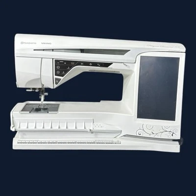 Husqvarna Viking Designer Diamond deLuxe Sewing Embroidery Machine - TESTED - Image 1 of 4