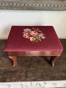 Antique Vintage Needlepoint Small Footstool Burgundy Red Floral Victorian - Picture 1 of 8