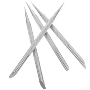 4 Pezzi Strumento Manicure Strumento Taglia Cuticole Raschietto Unghie - Foto 1 di 12