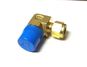 Ham-let Let-Lok 3/8" OD Tube X 1/2" Male NPT Male Elbow Brass Fitting 744NW - Picture 1 of 1
