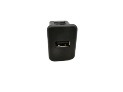 USB GATTO Aux Boccola Connessione per Opel Corsa E 14-19 124TKM!! 20928734 - Immagine 1 di 4