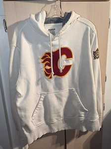 Calgary Flames Heritage Classic Hoodie Pullover Mens Size M NHL white beige - Picture 1 of 9