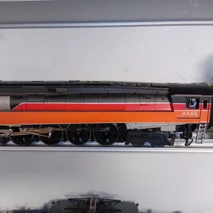 MTH 20-3029-1 Southern Pacific 4-8-4 GS4 Steam Locomotive With Tender - Picture 1 of 7