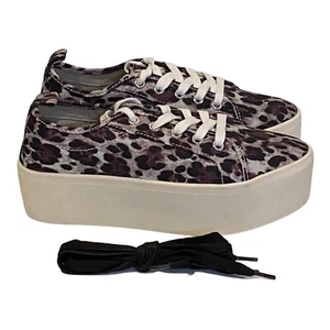 Tenis para mujer AQUA 7,5 Piper parte superior baja moda estampado animal forma plana con cordones - Imagen 1 de 10