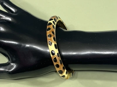 Kenneth Jay Lane KJL Brazalete Brazalete Esmalte Leopardo Bisagras Animal Tono Dorado 2006 Foto 1 de 4