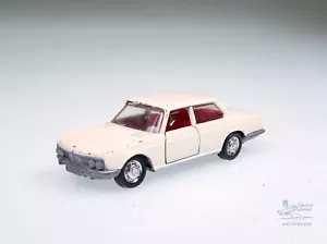 1:66 Schuco modelo 301 830 BMW 2800 E3 sedán blanco crema diecast - Imagen 1 de 7