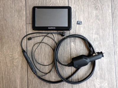 Garmin nüvi 2475 Black 4.3 GPS Navigation W/ Car Charger & Memory Card Bundle - Image 1 of 4