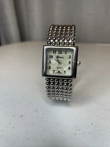 Reloj de Colección Geneva Cuarzo Japón Movimiento Abrazadera Estilo Nuevo Sin Caja - Imagen 1 de 7