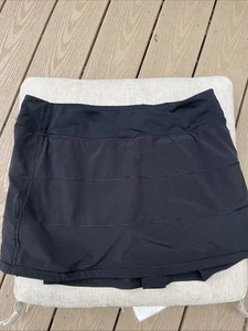 EUC Black Lululemon Pace Rival Skirt Size 10 Golf, Tennis , Pickleball Sporty - Picture 1 of 7