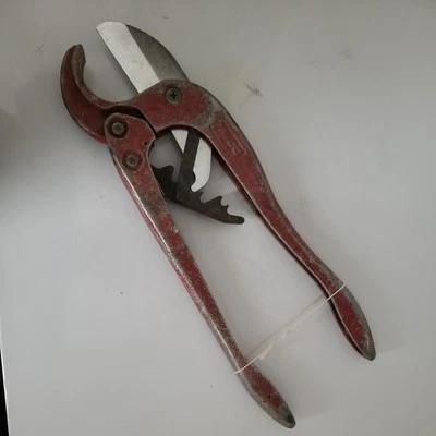 MCC 1493 Large PVC Pipe Cutter 43-80mm Made in JAPAN  - Image 1 of 4