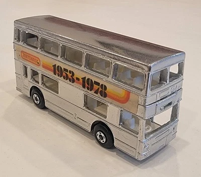 Matchbox Superfast 17 the Londoner 1972 Custom  - Imagem 1 de 4