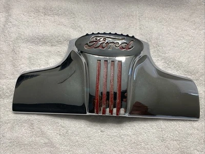 👉✅1947,48 福特超级豪华上格栅和罩徽章烧烤装饰原始设备制造商 — 第 1/4 张图片