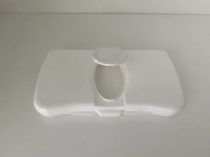 1 Baby Wipe Travel Case Dispenser White (similar to huggies) - Picture 1 of 2