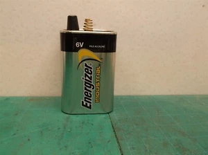 Energizer/ INCOM EN529 EN529 6V Industrial Alkaline Battery - Picture 1 of 2