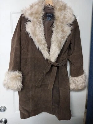 WOMENS 1980s VINTAGE OUTER EDGE BEIGE 100% SUEDE LEATHER COAT SIZE L - Image 1 of 4