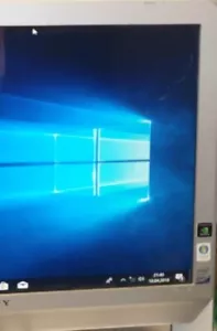 PC Sony Vaio VGC-JS2E PCG-2J1M todo en uno Pc 20,1 pulgadas 3 GB RAM, 500 GB - Imagen 1 de 11