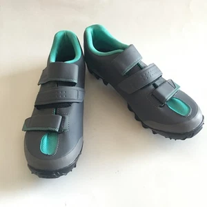 Shimano SH-ME2 Womens Mountain Bike Cycling Shoes EUR 41 US 8.5 Mint EUC - Picture 1 of 19