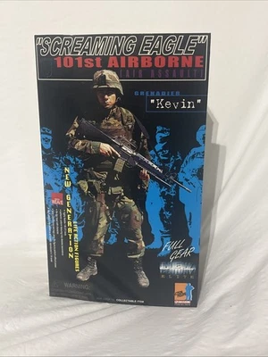 Dragon Screaming Eagle 101st Airborne Air Assault Grenadier Kevin 12" Figure  - Image 1 of 4
