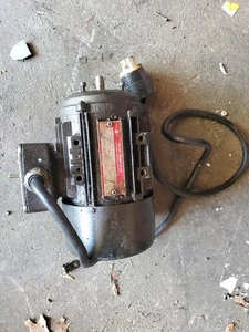 BROCK CROMPTON MOTOR 1/2HP 1100RPM 230/460V 3PH D80AC 1927303-FL0 Sugino - Picture 1 of 16