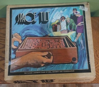 Space Tilt - Classic Labyrinth Maze Game No. 4025 P - Original Box Vintage - Image 1 of 4