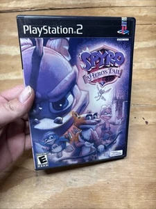 Spyro A Heros Tail (Sony PlayStation 2 PS2, 2004) Juego y Estuche - ¡BONITO DISCO! - Imagen 1 de 8