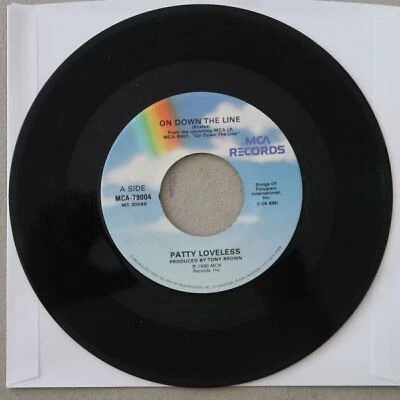 PATTY LOVELESS FEELINGS OF LOVE/ON DOWN THE LINE VINYL 45 MCA VG 16-43 Foto 1 de 2