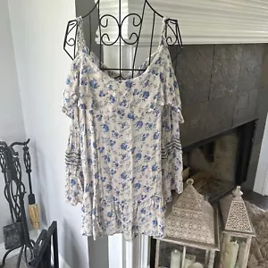 DEMOCRACY Blouse Women's Size Lg Floral Top Long Sleeves Off Shoulder Blue Cream - Picture 1 of 10