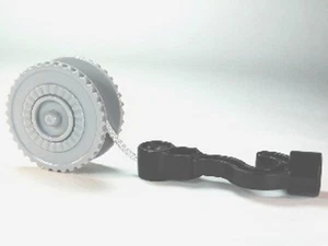 LEGO - Duplo Winch - Mount & Drum - Narrow with String and Black Hook - Picture 1 of 2