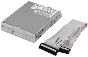 ALPS Lecteur De Disquettes 1.44 Mo 3.5'' Pouces Blanc + Câble Floppy - Afbeelding 1 van 2
