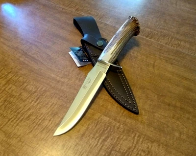 Hermoso cuchillo Bowie Joker CN34 Crown Stag Foto 1 de 4