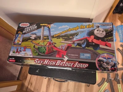 THOMAS THE TRAIN TRACKMASTER SKY-HIGH BRIDGE JUMP  INCOMPLETE SEE PICS - Image 1 of 4