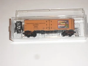 N Scale Lowell Smith's AMERICAN FRUIT PACKER's EMPIRE BUILDER  Reefer, New - Picture 1 of 6