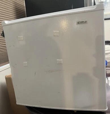 mini nevera kenmore Foto 1 de 3