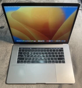 Apple MacBook Pro Core i7 2.9GHz 16GB RAM 500GB SSD 15" MPTT2LL/A (2017) - READ - Picture 1 of 11