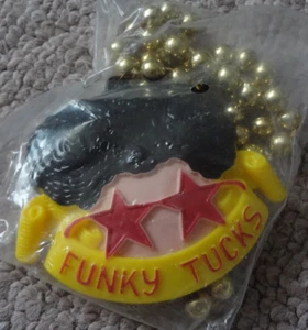 FUNKY TUCKS BEADED NECKLACE CHARM MARDI GRAS VINTAGE NEW ORLEANS PARADE SOUVENIR - Picture 1 of 3