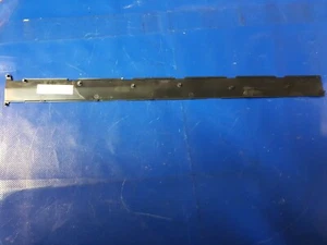 Mercedes M103 Ignition Leads Bottom Cover. Pt No: - 103 159 05 40, 1031590540 - Picture 1 of 5