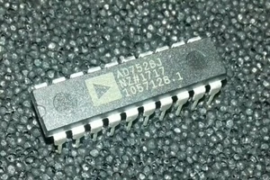 1pcs AD7528JNZ dual 8-bit digital/analog converter ROHS - Bild 1 von 1