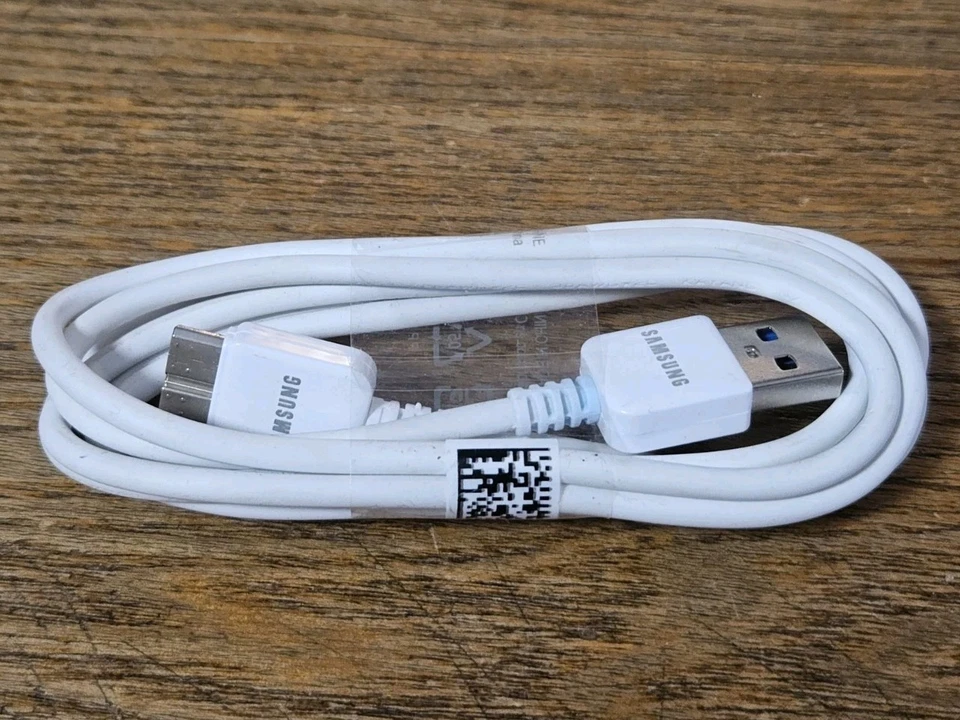 Lot of 20 OEM Original Samsung 3FT USB 3.0 Charging Data Cable Cords - Image 1 of 4