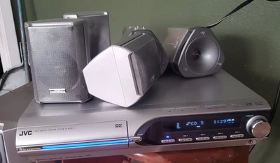JVC 5.1 Channel Home Theater System TH-M505 Receiver & speakers Only WORKS!! - Image 1 of 4