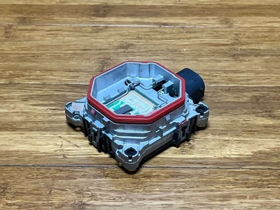 2025 Audi RS5 Front Left ACC Distance Radar Sensor 8W0907541K OEM *NOTE* - Bild 1 von 4