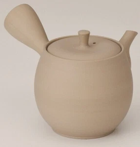 Tokoname Pottery Japanese Teapot White clay Ibushi Uri Kyusu 300ml by Takasuke - Picture 1 of 8