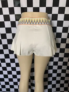 NEW WHITE Flare SEAMS Stretch Spandex Shorts Skort ELASTIC WAISTBAND Tennis Sz L - Picture 1 of 8