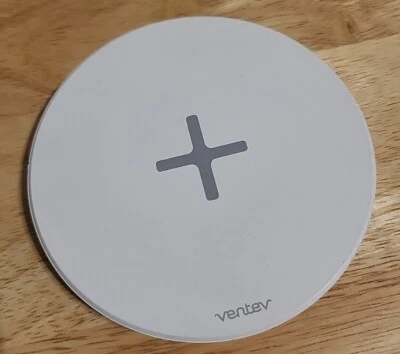 Almohadilla de carga inalámbrica Ventev Mat Qi cargador de carga rápida USB-A a USB-C universal Foto 1 de 4