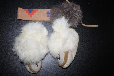 Vintage Faux Native Baby Moccasins & Felt Headband – Rabbit Fur Beads Ryden’s MN - Image 1 of 4