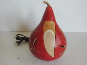 Fine Handcrafted Santa & Holly Christmas Lamp Meadowbrooke Gourds Light up - Picture 1 of 8